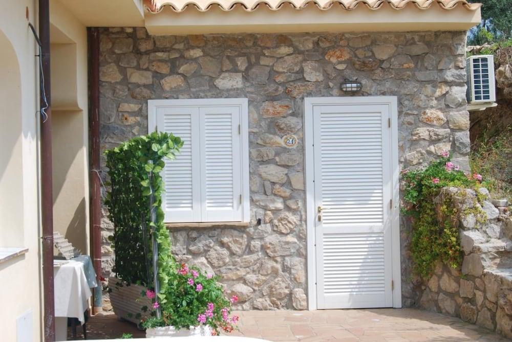Hotel Belvedere Sperlonga Exterior photo